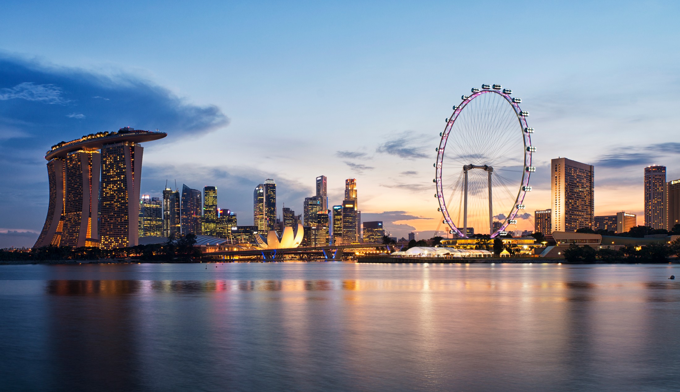 Marina Bay skyline at dusk